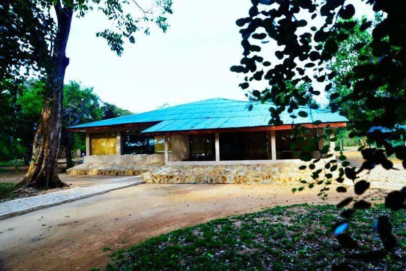 Crocodile Park Bungalow Катарагама Екстер'єр фото